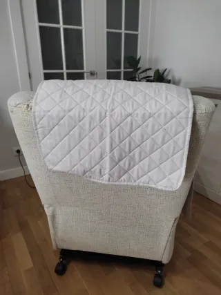 Sillón relax tela beige.