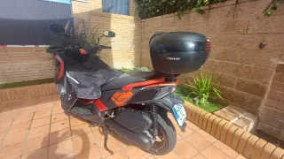 Kymco DTX 125cc Naranja 2800€ sin accesorios