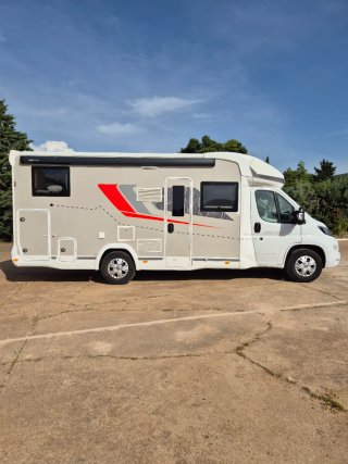 Autocaravana Challenger 384 Ed. Hubbett