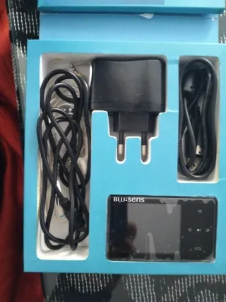 Reproductor MP4 BLU:sens 2GB Negro