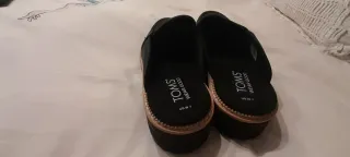 Zuecos Toms Mujer Negros