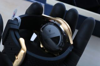 Reloj Maserati Sfida Cronógrafo Negro Dorado