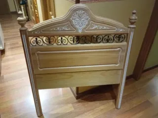 Cabezal y Mesita de Noche Madera