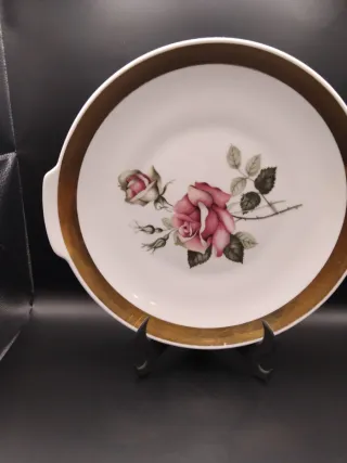 🇨🇿 Fuente porcelana Checa dorada rosas