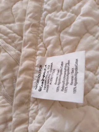 Colcha de matrimonio beige y marrón