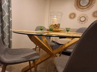 Mesa cristal redonda y 4 sillas