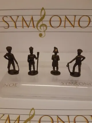 4 Figuras Metálicas Kinder Sorpresa soldado 1978