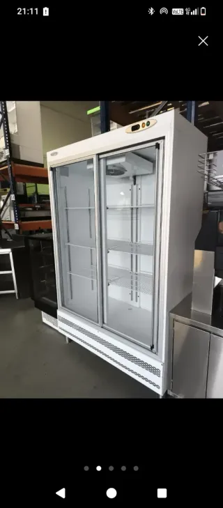Armario expositor refrigerador Docriluc
