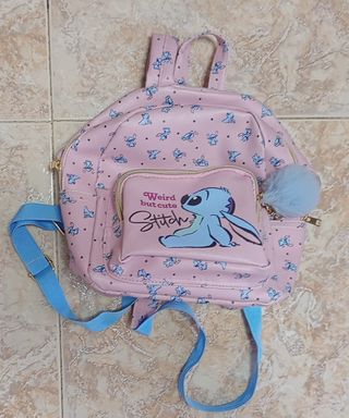 Mochila rosa con estampado de Stitch