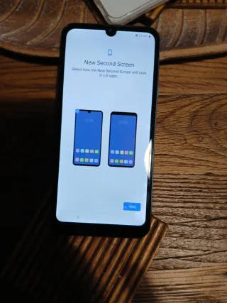 LG K40S Azul- Impecable