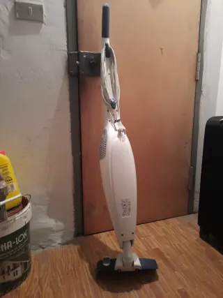 Aspiradora Electrolux Energica 1600W