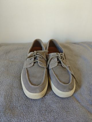 Mocasines grises de ante