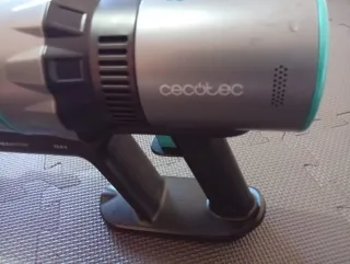 Aspiradora Escoba Cecotec