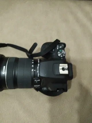 Fotocamera Canon EOS 250D