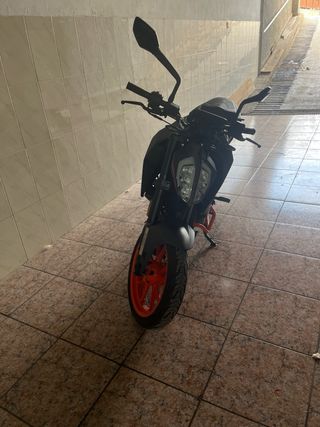 KTM Duke 125 Naked 2023