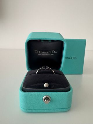 Anello Tiffany T Wire Oro Bianco