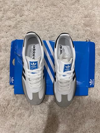 Adidas Samba Blancas y Negras