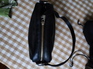 Bolso de piel BIMBA Y LOLA color negro