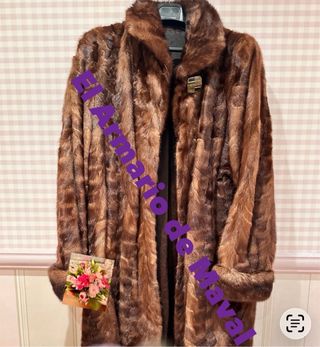 Abrigo piel de pelo natural marrón con viso