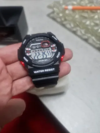 Reloj TechnoTime Negro y Rojo
