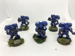 Figuras Assault Squad Ultramarines pintadas