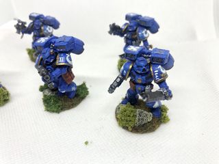 Figuras Assault Squad Ultramarines pintadas