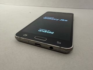 Samsung Galaxy J5 Negro/Plateado