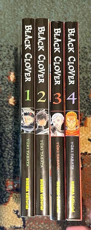 Pack indivisible de mangas Black Clover tomos 1-4
