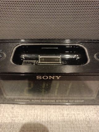 Altavoz Sony + iPod Nano + Radio