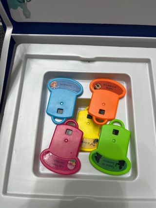 Libro de cuentos  con linterna “Mundo Diver”