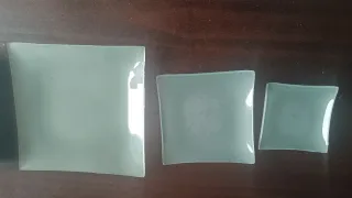 Juego de copas y bandeja de cristal