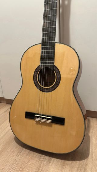 Guitarra Clásica Madera Natural Enrique Palacios