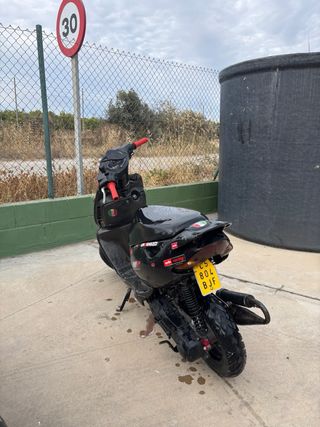 Aprilia Sonic 49cc - ITV hasta 2027.