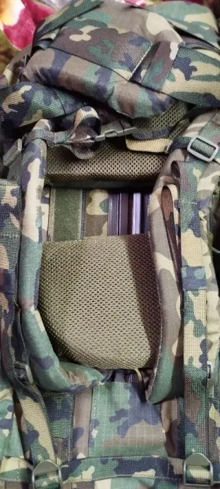 Oferta,Mochila  camuflaje a estrenar