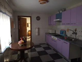 Parcela de 256m2 con 174m2 de superficie construid