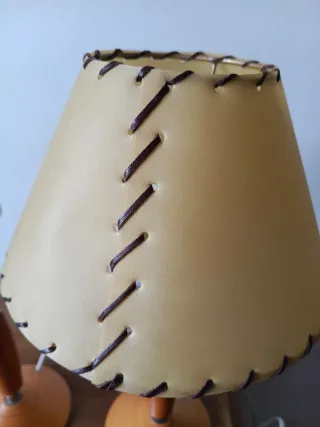 Lámparas de mesa vintage madera