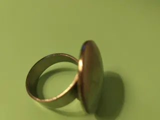 Anillo acero círculo grande y nacar sintético