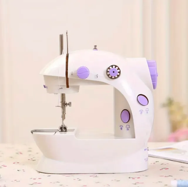 A ESTRENAR Máquina de coser con accesorios