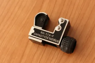 Cortador de tubos 1/8 - 7/8