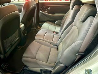 KIA Carens DIESEL UNICO DUEÑO