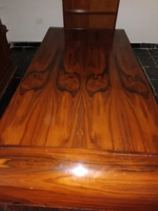 Antico ufficio in stile vintage in legno di mogano. 3 cassetti