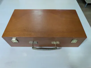 Caja de madera para pintura