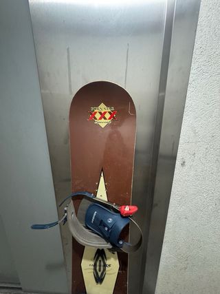 Tabla de Snowboard con Fijaciones