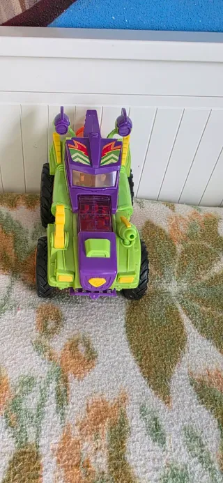 Camión Super Zings Villano