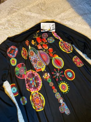 Vestido Desigual Negro Estampado Talla XL