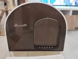 Box per Gatti PawHut in Ottime Condizioni