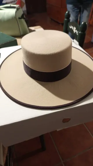 Sombrero Cordobés Roberto Garrudo Beige Lana