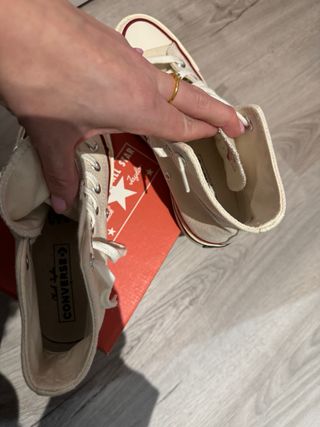 Converse Beige