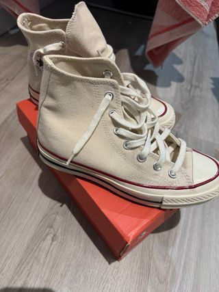 Converse Beige