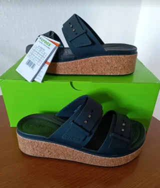 Sandalias Crocs Brooklyn Negras Talla 39-40